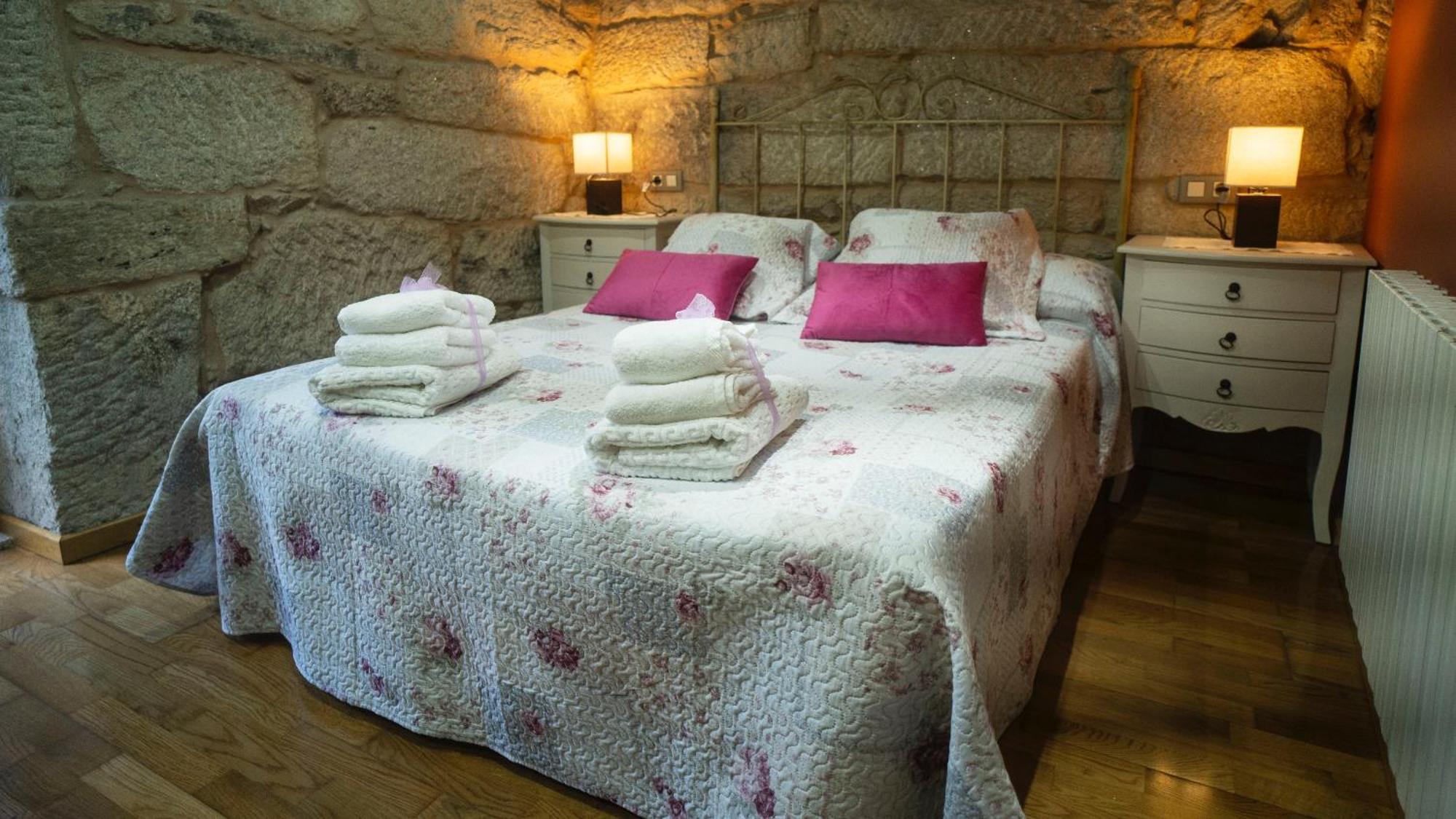 Villa Casa Vella Vilaboa Esterno foto